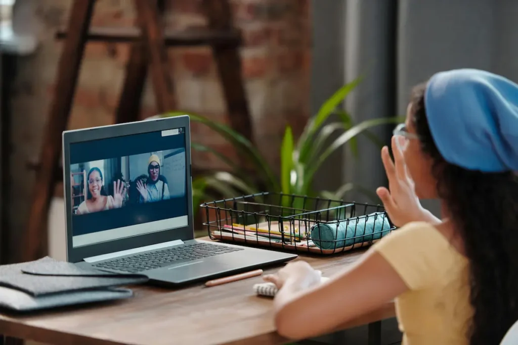 Interactive live classes on the Connected Learning Hub online tutoring platform